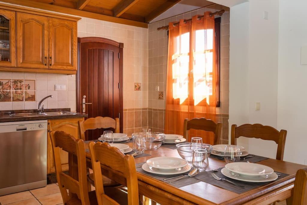 Villa Helen - Heated Pool Wifi Smarttv Barbecue Corralejo Extérieur photo